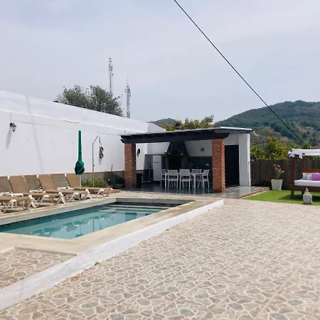 Vila La Marina