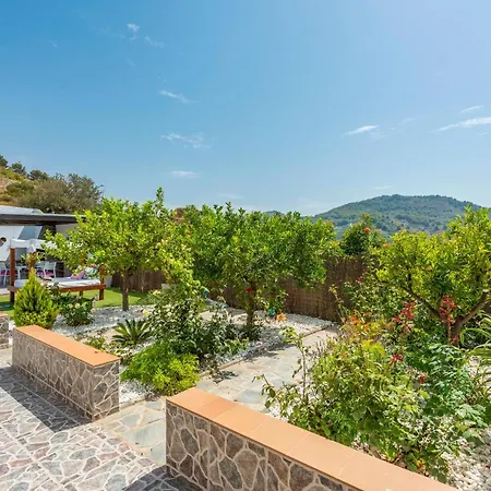 La Marina Vila Nerja